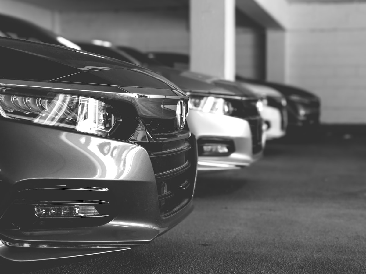 Carros da Rio das Pedras